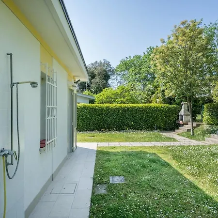 Villa Amaranti Дом отдыха Бибионе